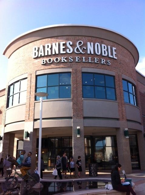 Barnes+%26+Noble+at+Southpoint+is+a+two-story+location+with+a+Starbucks+cafe+inside.+It+offers+an+immense+selection+for+customers+to+enjoy.+